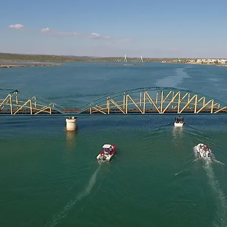 Venice By Algarve Vacation アパート